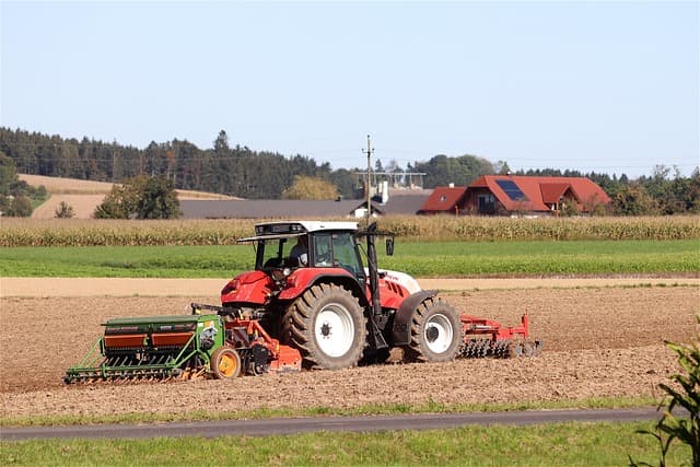 5 Erreurs à Éviter Lors de l'Achat d'un Semoir Agricole